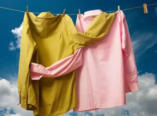 干洗的衣服有颜色