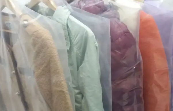 干洗店衣服变色