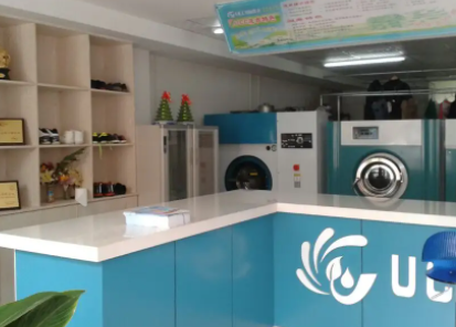 加盟一家干洗店成本