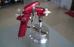 皮衣清洗后干洗店喷枪喷色使用护理